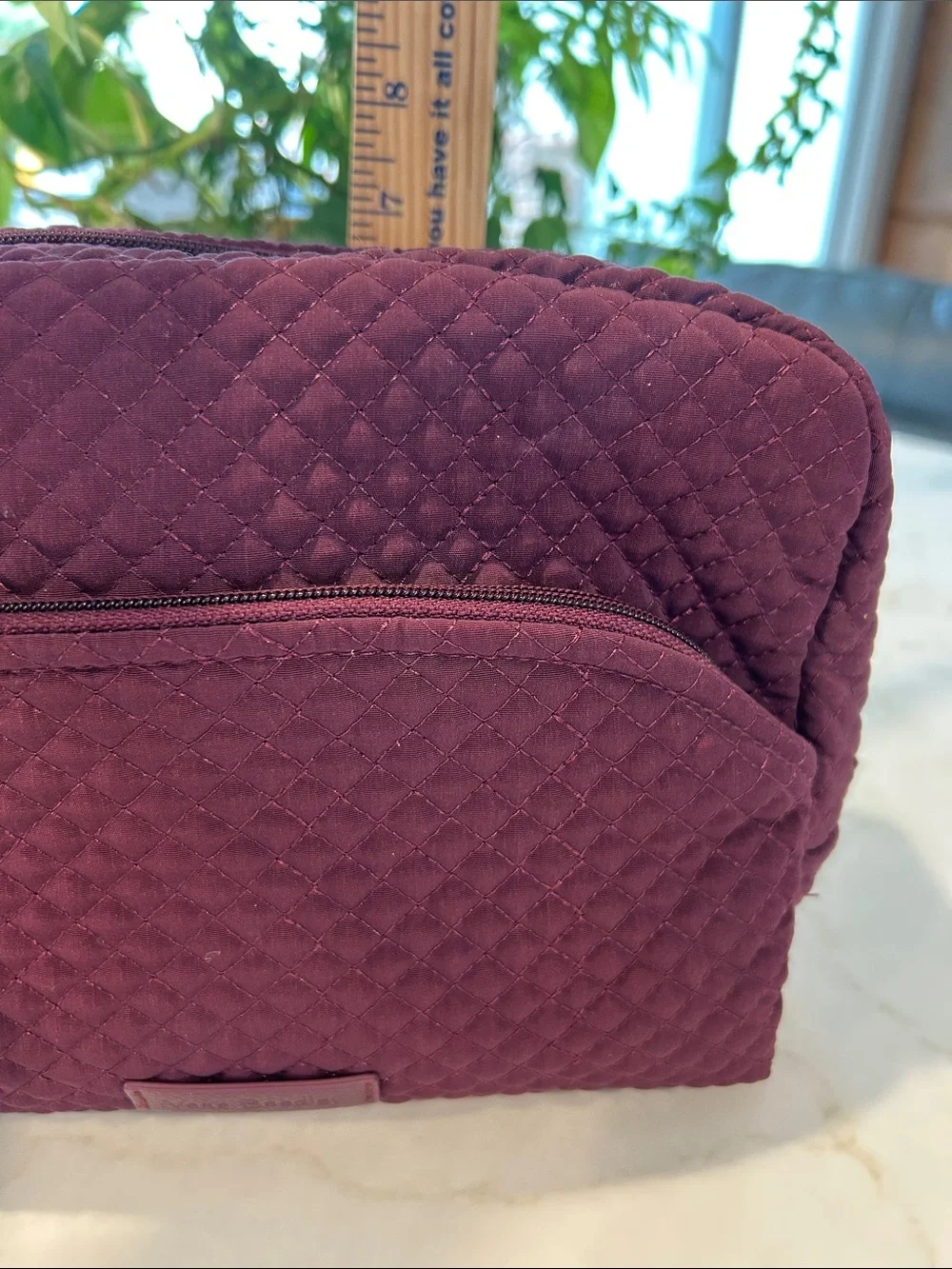 Vera Bradley Iconic Medium Cosmetic bag quilted‎ Burgundy or 